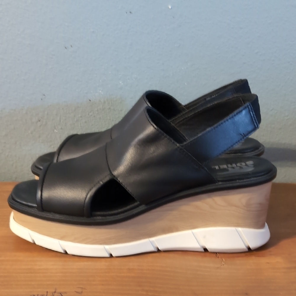 Sorel Black Leather Wedge Sandals